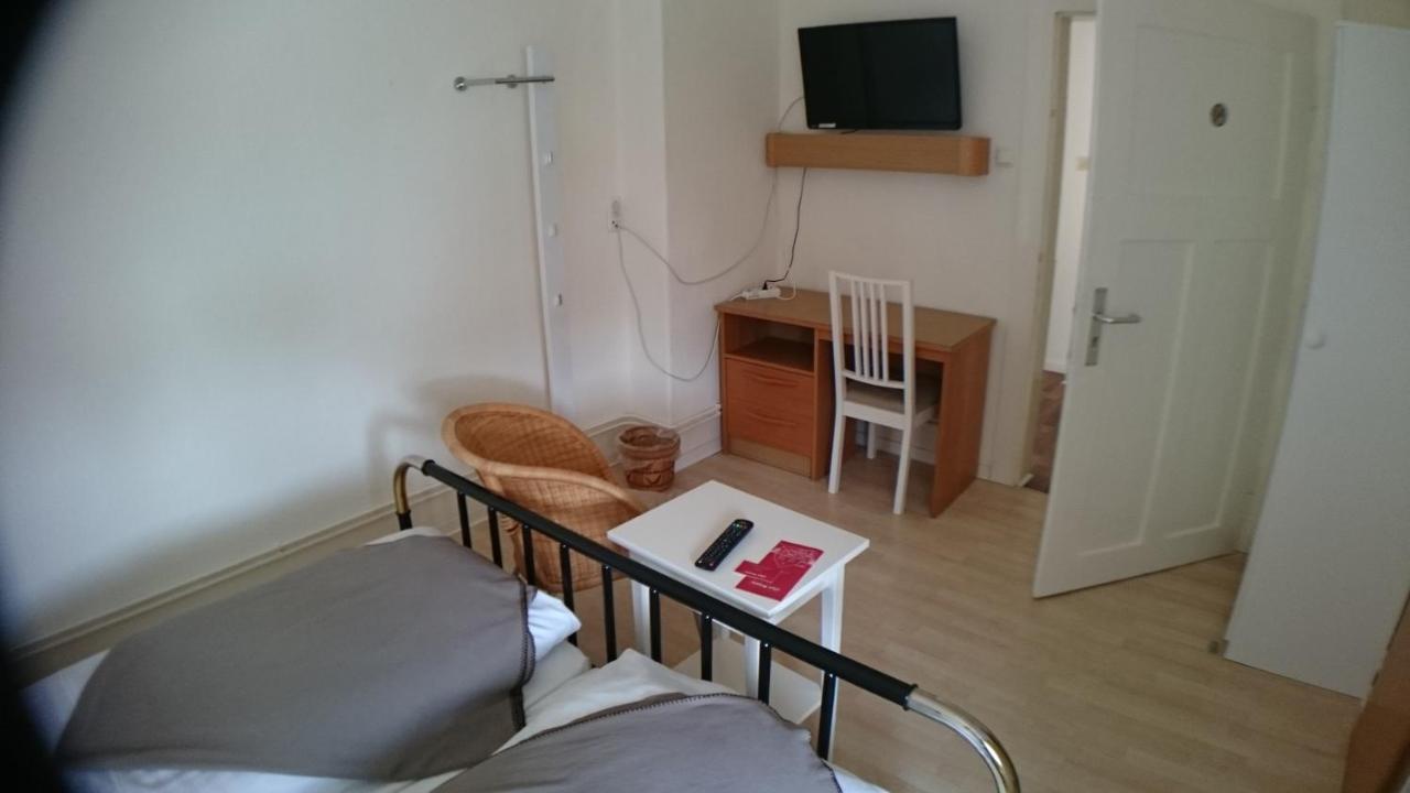 Hotel Cafe Meynen Bad Münder am Deister Extérieur photo